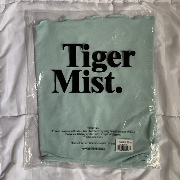 Mesh Mini Skirt in Baby Blue - Picture 5 of 7